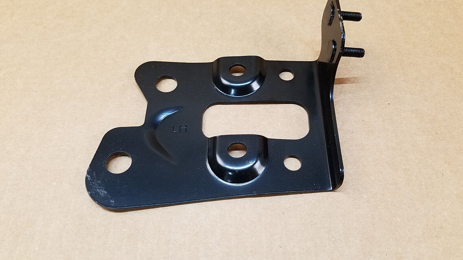 FOR-2014-2020-INFINITI-Q50-Q60-LEFT-DRIVER-SIDE-HOOD-LATCH-LOCK-MOUNT-BRACKET-125342904260-4