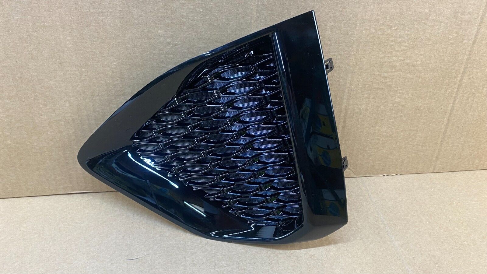 FOR-2019-2023-NISSAN-MAXIMA-FRONT-RIGHT-PASSENGER-SIDE-FOG-LIGHT-COVER-125663234410-2