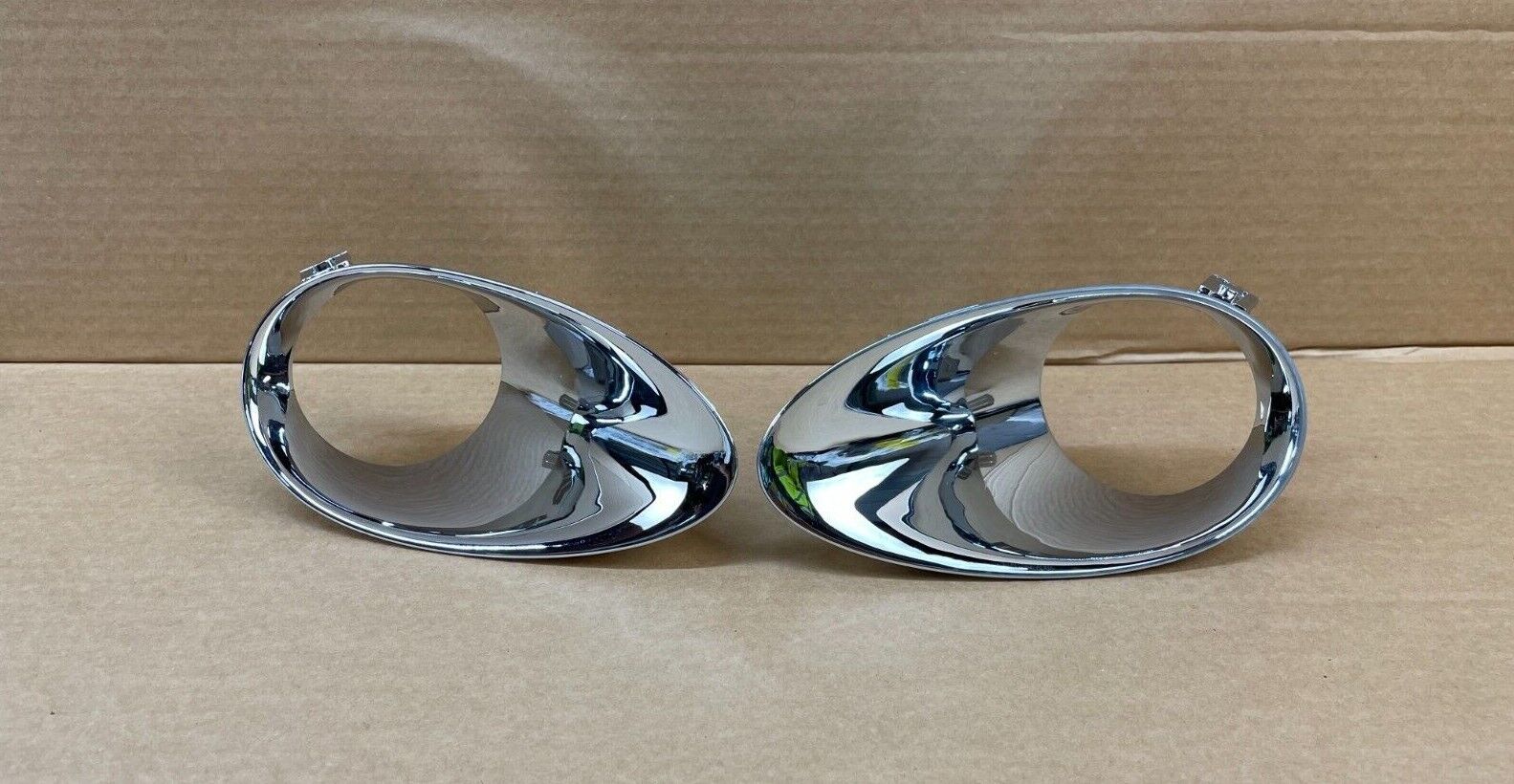 FOR-INFINITI-EX35-EX37-QX50-LEFT-RIGHT-FOG-LIGHT-LAMP-BEZEL-PAIR-125972990601-2