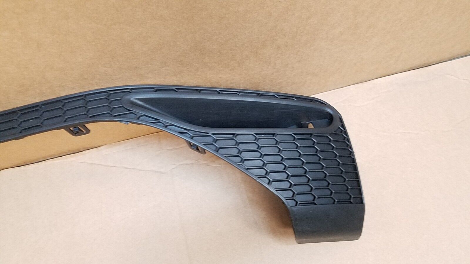 FOR-NISSAN-ALTIMA-REAR-BUMPER-FACE-BAR-STEP-PAD-GRILLE-TRIM-MOLDING-COVER-125337732871-5