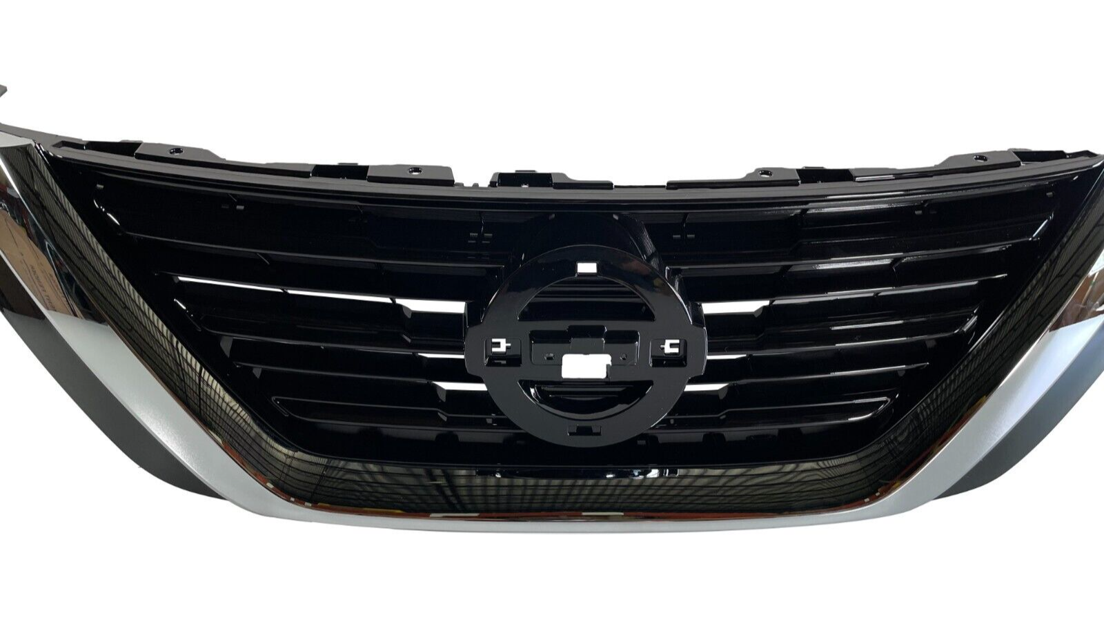 FOR-2016-2018-NISSAN-ALTIMA-FRONT-BUMPER-UPPER-GRILLE-CHROME-WO-EMBLEM-125984864132-3