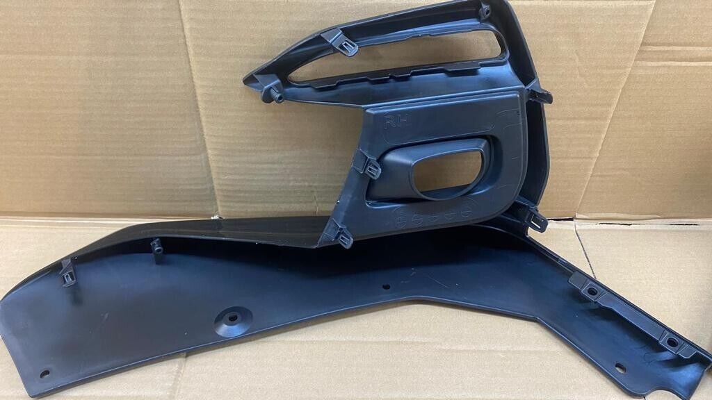 FOR-18-20-INFINITI-Q50-SPORT-RIGHT-PASSENGER-SIDE-FOG-LIGHT-LAMP-BEZEL-COVER-124360426543-6