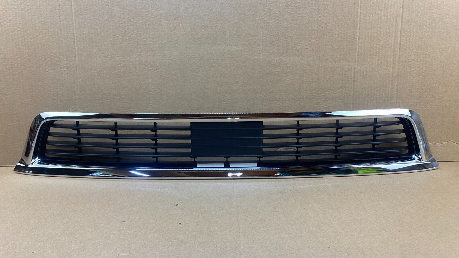 FOR-15-17-INFINITI-QX80-FRONT-BUMPER-LOWER-GRILLE-BLACK-CHROME-125663206484-2