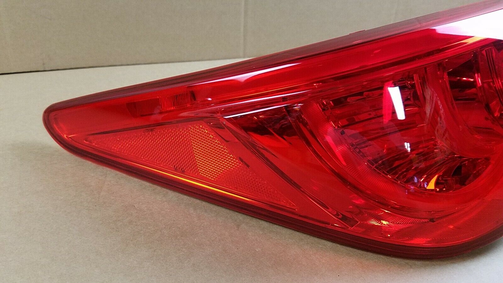 FOR-Q50-REAR-LEFT-DRIVER-RIGHT-PASSENGER-SIDE-OUTER-TAIL-LIGHT-LAMP-PAIR-126129797125-9