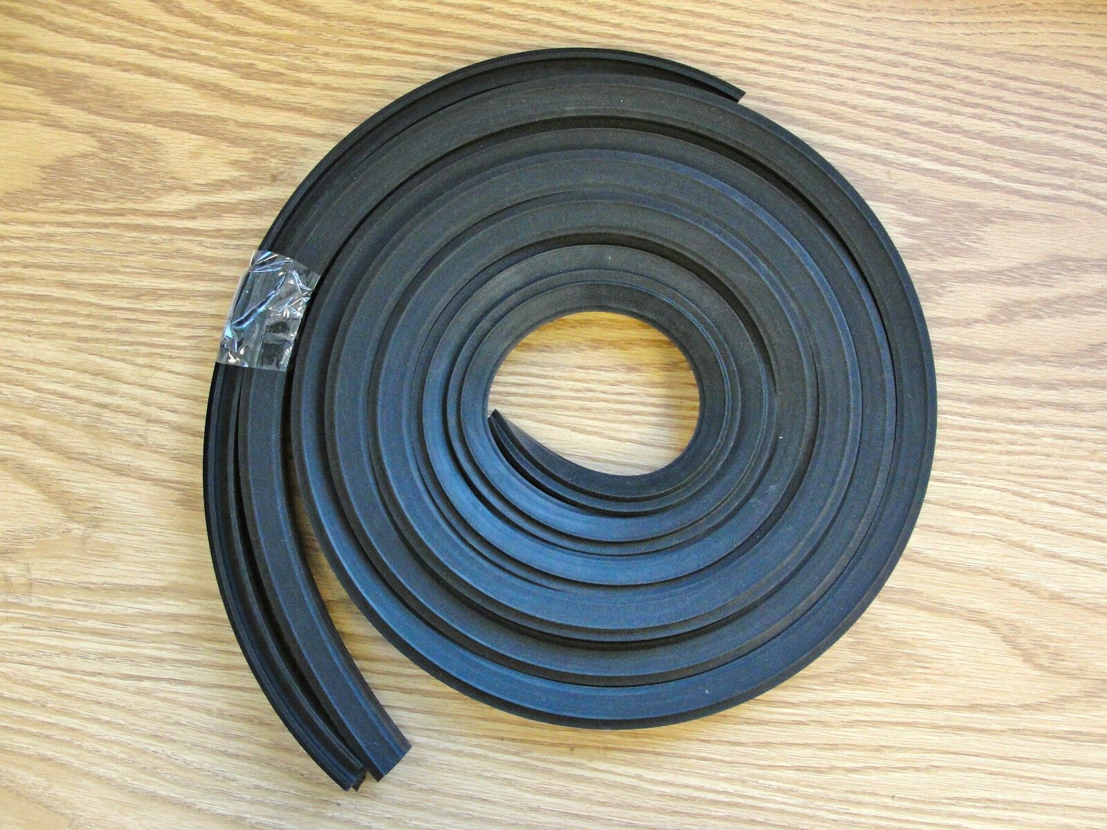 For-1939-1948-Plymouth-Front-Windshield-Rubber-Gasket-Seal-With-Center-Bar-173607954625-2