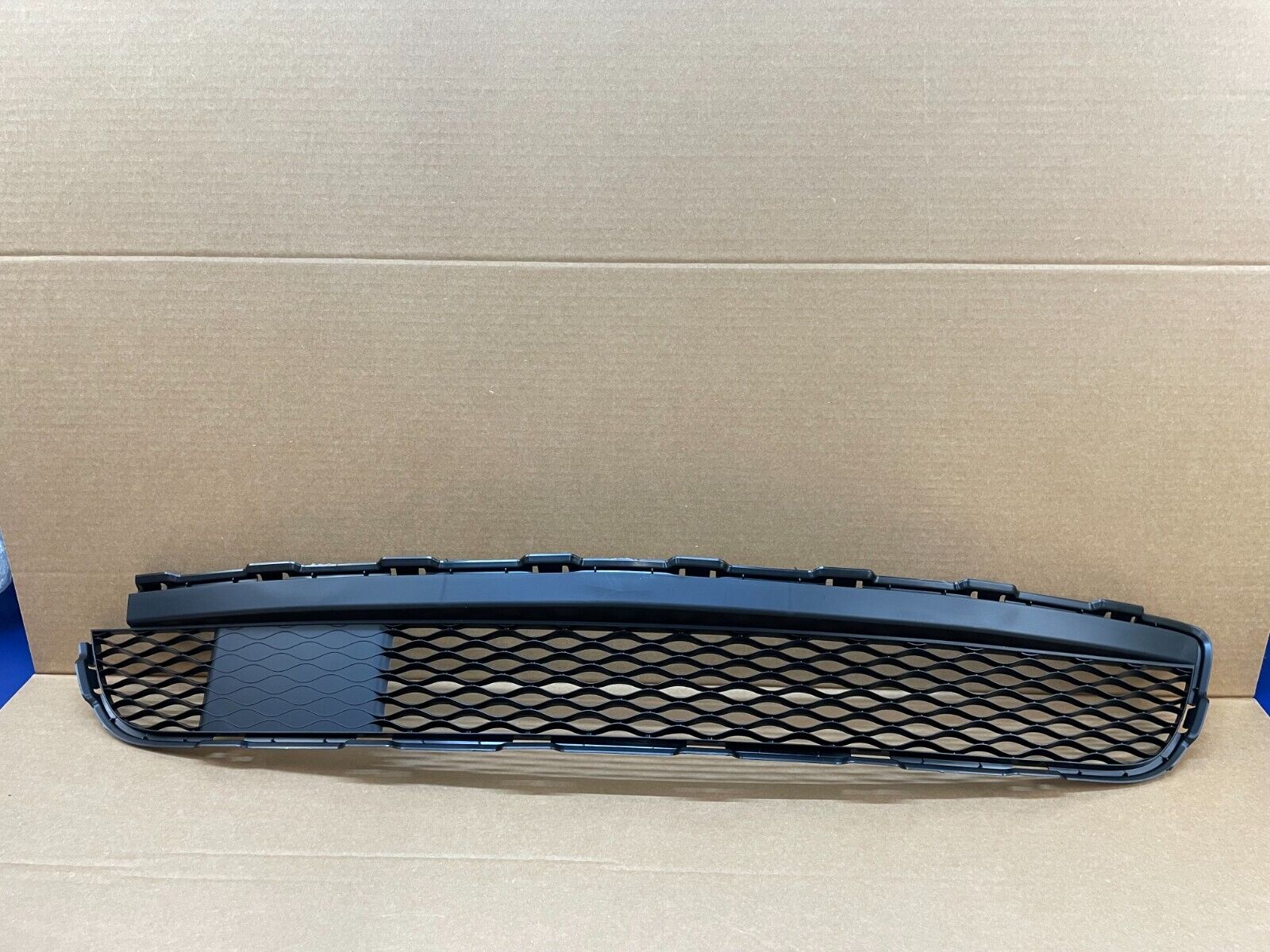 FOR-16-20-INFINITI-QX60-FRONT-BUMPER-FACE-BAR-STEP-PAD-LOWER-GRILLE-MOLDING-125563532076-2