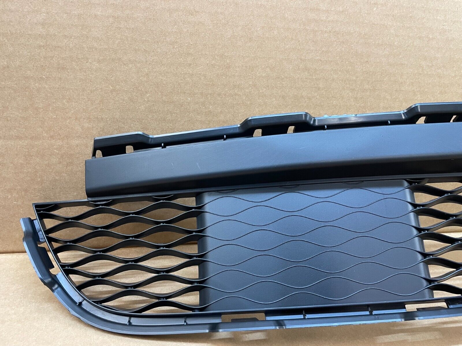 FOR-16-20-INFINITI-QX60-FRONT-BUMPER-FACE-BAR-STEP-PAD-LOWER-GRILLE-MOLDING-125563532076-6