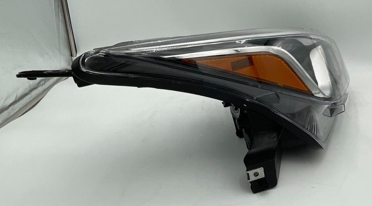 FOR-20-22-NISSAN-VERSA-RIGHT-PASSENGER-SIDE-HALOGEN-HEADLIGHT-HEADLAMP-126102123986-2