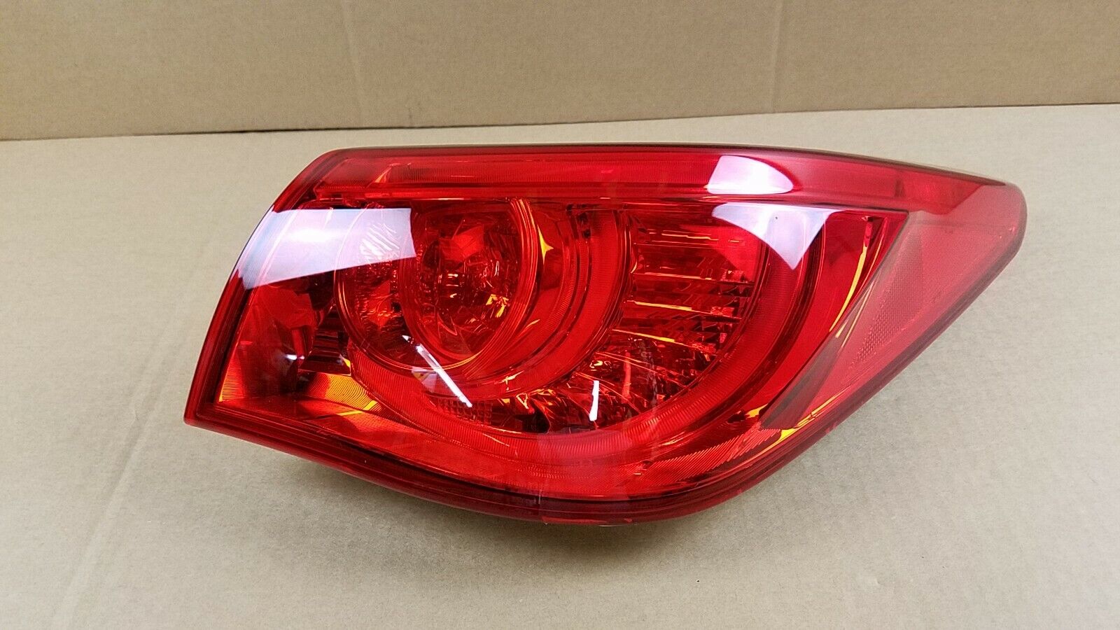 FOR-2014-2017-INFINITI-Q50-REAR-RIGHT-PASSENGER-SIDE-OUTER-TAIL-LIGHT-LAMP-124574602796-2