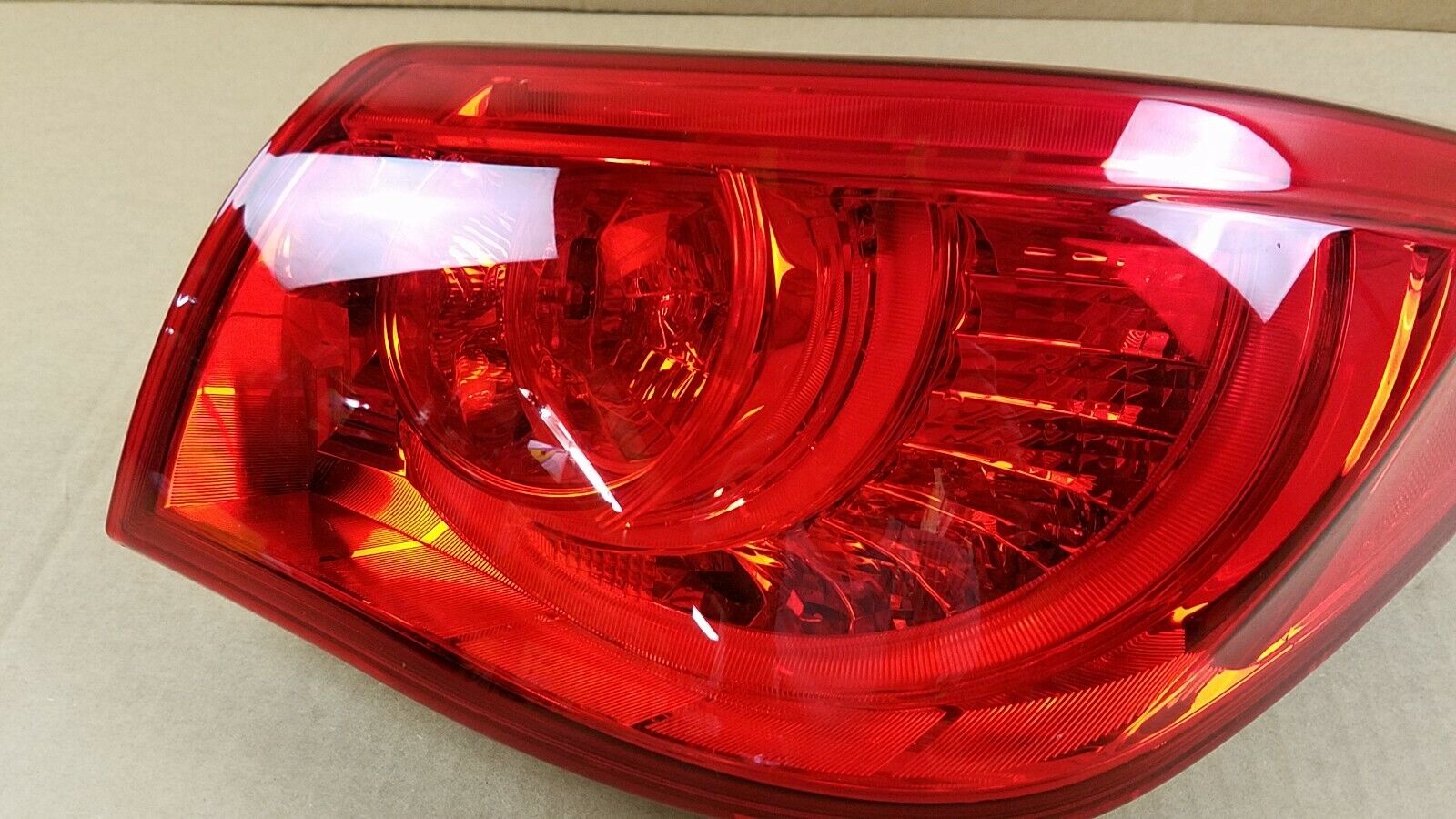 FOR-2014-2017-INFINITI-Q50-REAR-RIGHT-PASSENGER-SIDE-OUTER-TAIL-LIGHT-LAMP-124574602796-4