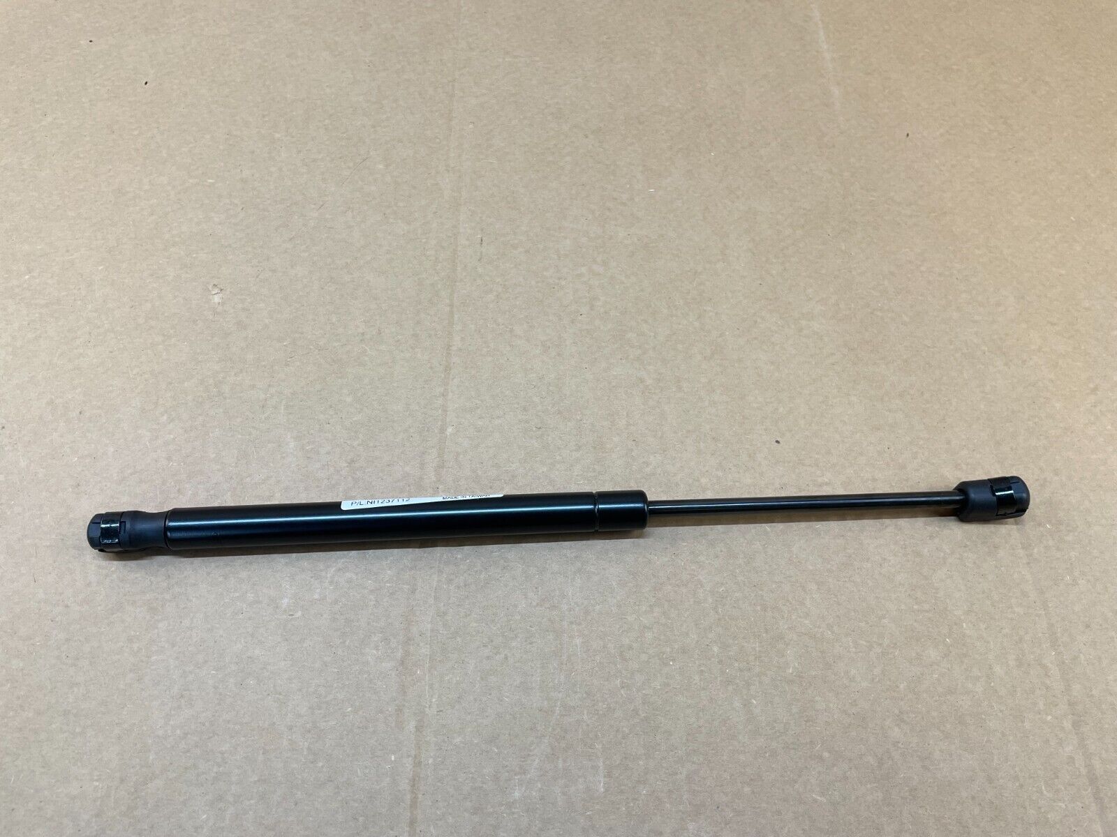 FOR-16-19-NISSAN-MAXIMA-LEFT-RIGHT-HOOD-LIFT-SUPPORT-SHOCK-STRUT-125661986397-3