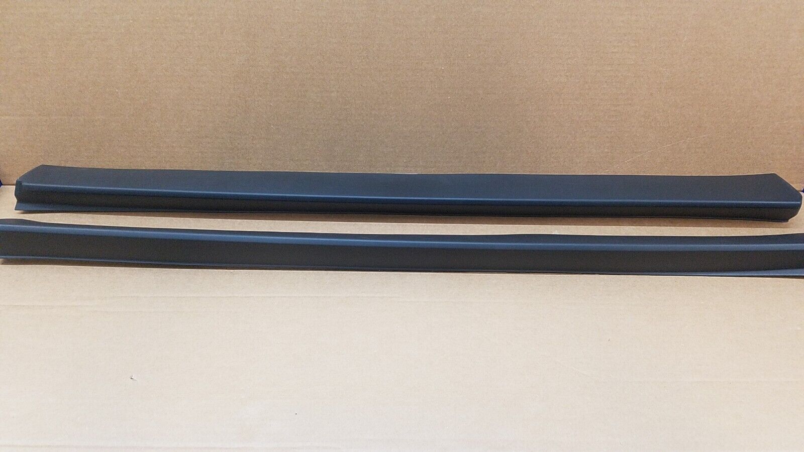 FOR-2016-2020-INFINITI-QX60-FRONT-LEFT-RIGHT-DOOR-LOWER-MOLDING-PAIR-126435281637-2