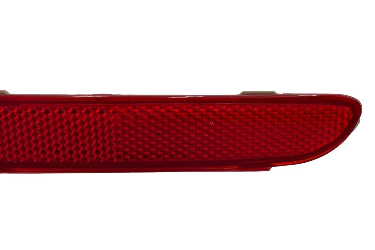 FOR-NISSAN-ROGUE-LEAF-MAXIMA-VERSA-REAR-RIGHT-PASSENGER-SIDE-BUMPER-REFLECTOR-126053136467-4