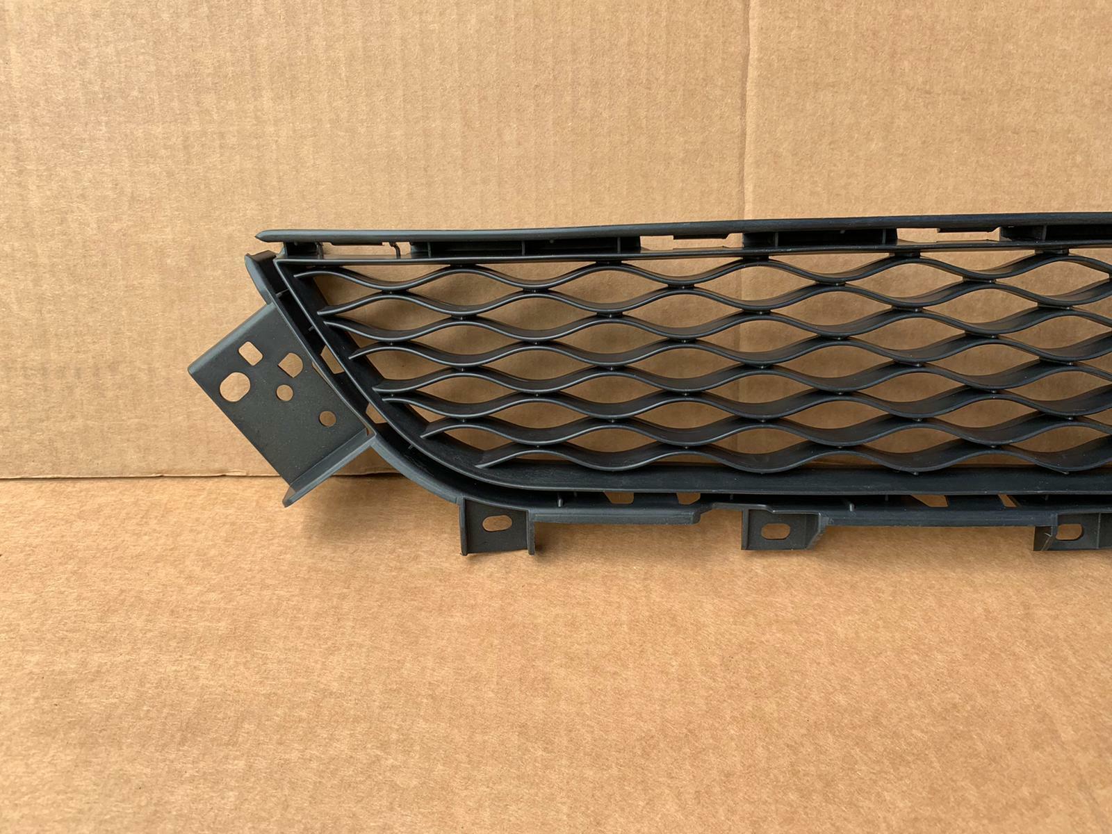 FOR-2019-2021-INFINITI-QX50-FRONT-BUMPER-LOWER-GRILLE-124356237198-7