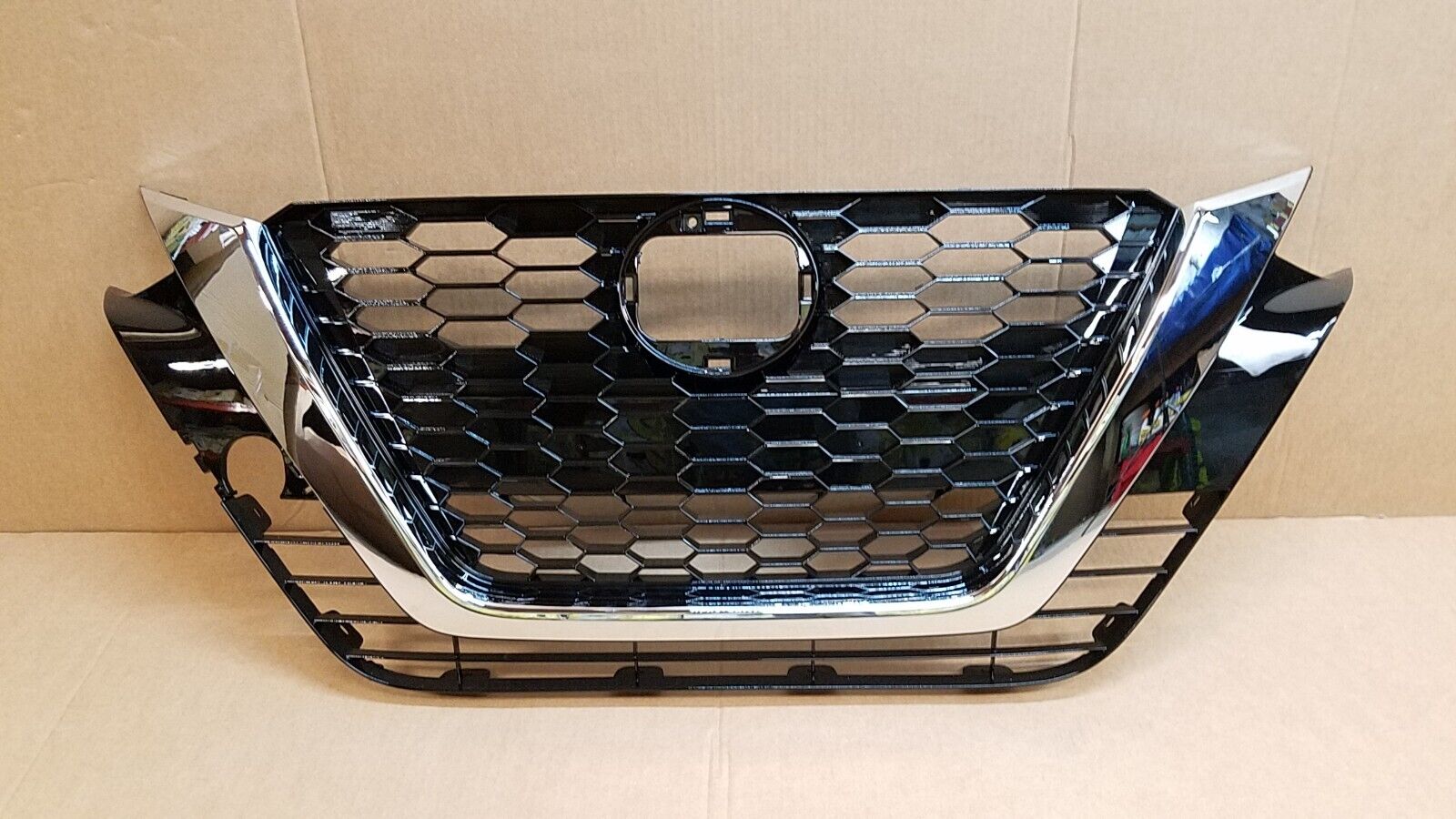 FOR-19-21-NISSAN-ALTIMA-FRONT-BUMPER-GRILLE-GRILL-CHROME-BLACK-WO-EMBLEM-125340903609-2