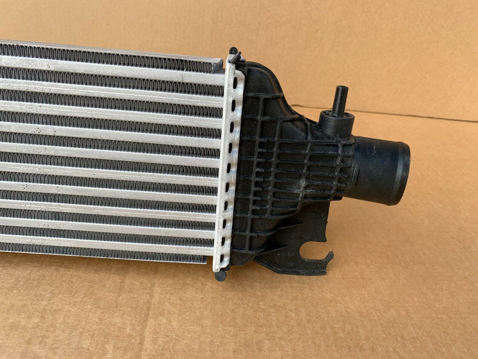 FOR-2016-2018-INFINITI-Q50-Q60-TURBOCHARGE-INTERCOOLER-RADIATOR-20L-124353101819-8