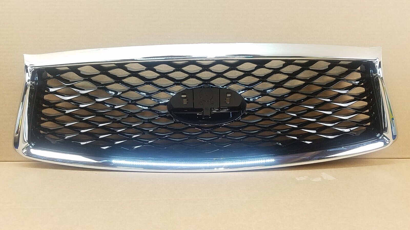 FOR-2018-2020-INFINITI-Q50-FRONT-BUMPER-UPPER-GRILLE-WO-EMBLEM-CHROME-124356146619-2