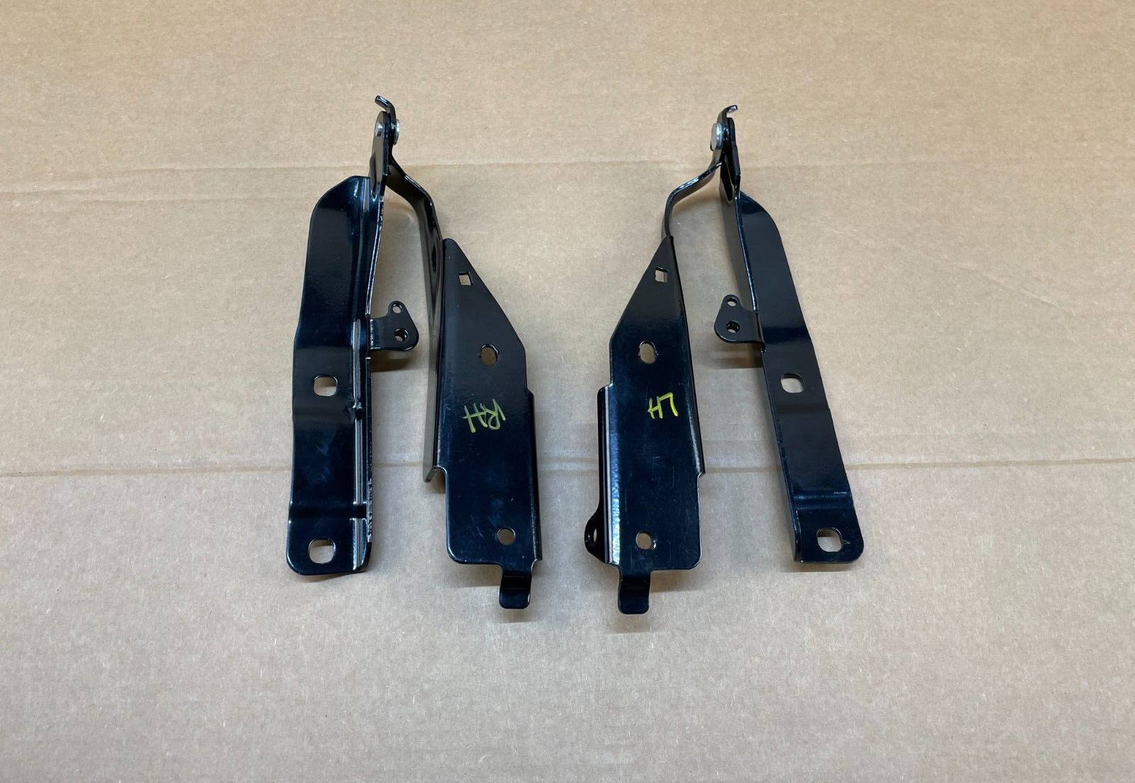 FOR-NISSAN-GT-R-INFINITI-Q50-Q70-M37-M56-LEFT-RIGHT-HOOD-HINGES-PAIR-125567635769-3